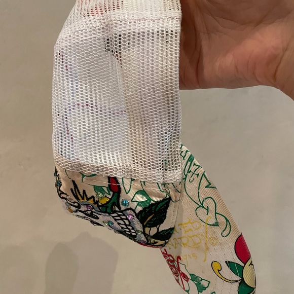 Ed hardy trucker hat - Picture 2 of 4